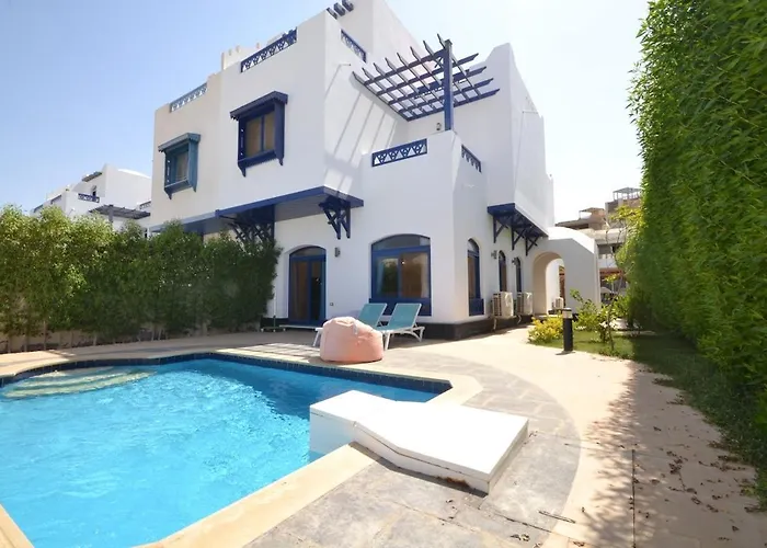 Apartment Luxury 4 Bedroom For Rent In Amaros Hurghada