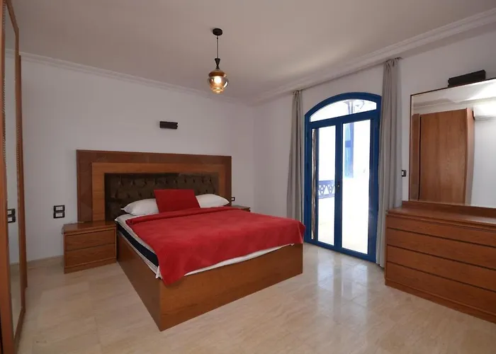 Luxury 4 Bedroom For Rent In Amaros Hurghada